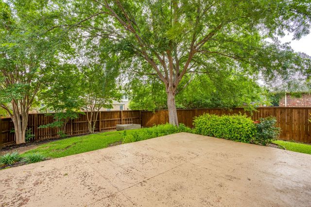 10500 Crawford Farms Drive, Fort Worth, TX 76244