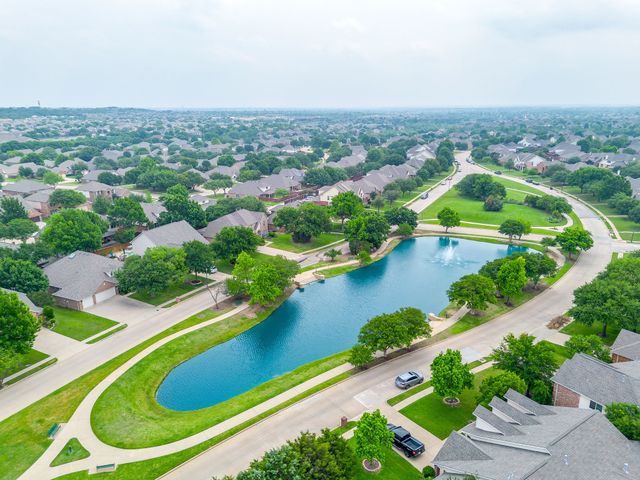 10500 Crawford Farms Drive, Fort Worth, TX 76244