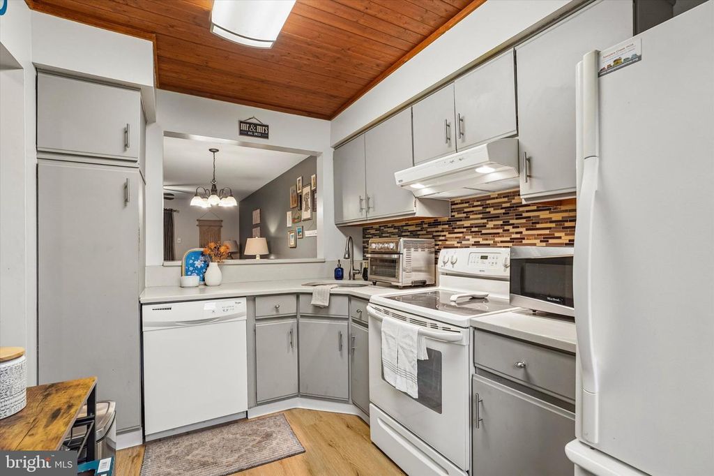 53 ASH STOKER LN, HORSHAM, PA 19044 — photo 5