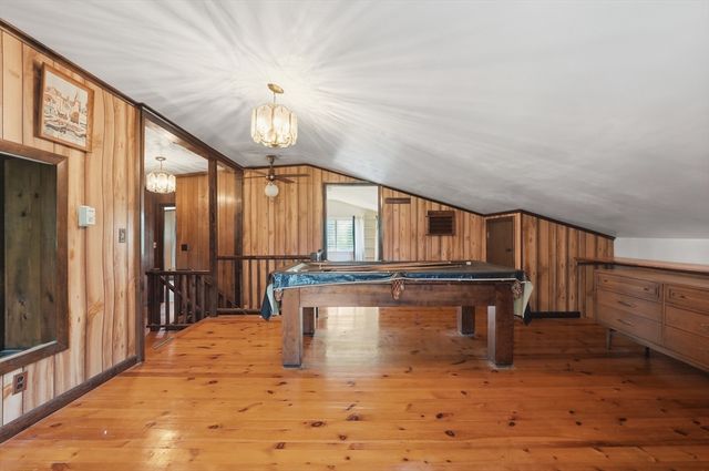 3 Point St, Freetown, MA 02702