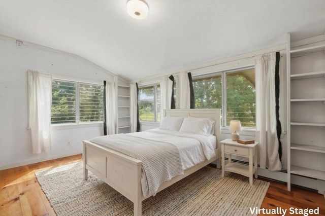 3 Point St, Freetown, MA 02702