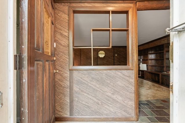 3 Point St, Freetown, MA 02702