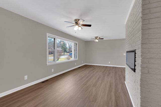 1604 Valley Rd, Shelbyville, TN 37160