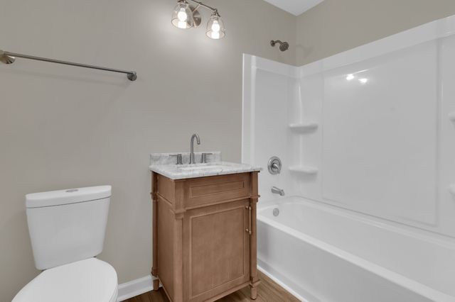 1604 Valley Rd, Shelbyville, TN 37160