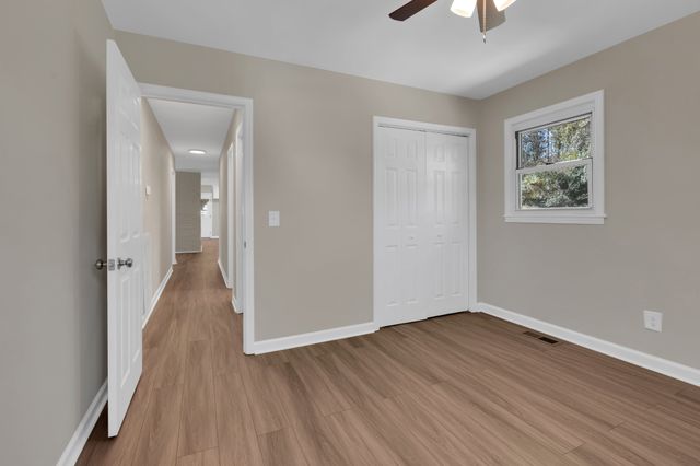 1604 Valley Rd, Shelbyville, TN 37160