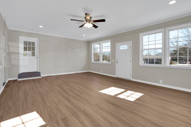 1604 Valley Rd, Shelbyville, TN 37160