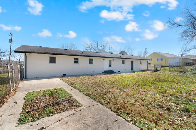 1604 Valley Rd, Shelbyville, TN 37160