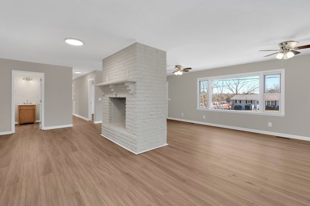 1604 Valley Rd, Shelbyville, TN 37160