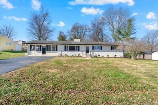 1604 Valley Rd, Shelbyville, TN 37160
