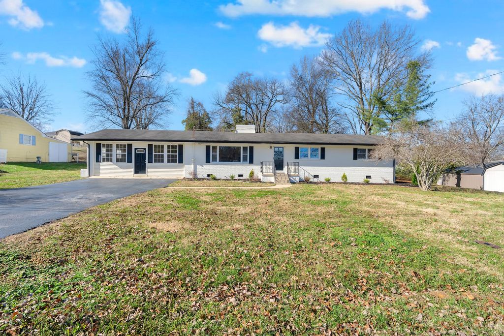 1604 Valley Rd, Shelbyville, TN 37160
