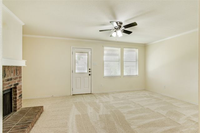 1720 Rialto Way, Fort Worth, TX 76247