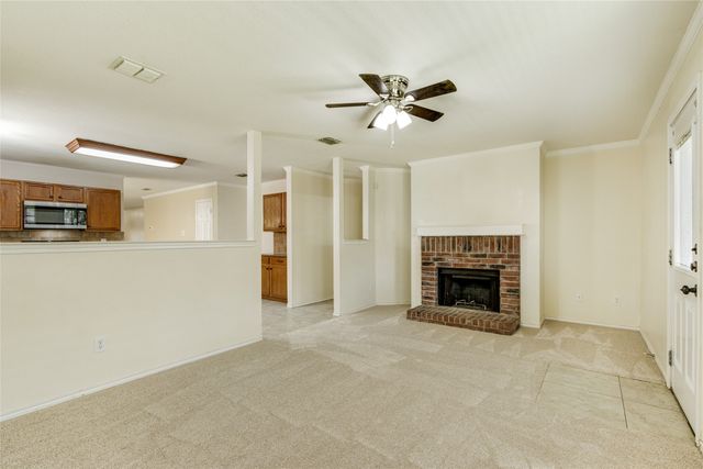 1720 Rialto Way, Fort Worth, TX 76247