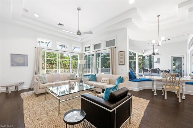 2540 Half Moon WALK, Naples, FL 34102