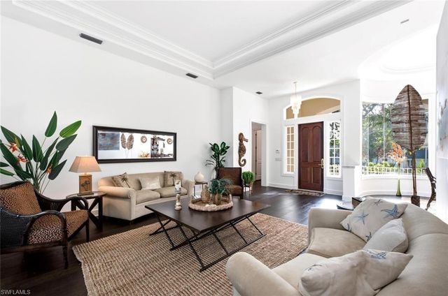 2540 Half Moon WALK, Naples, FL 34102