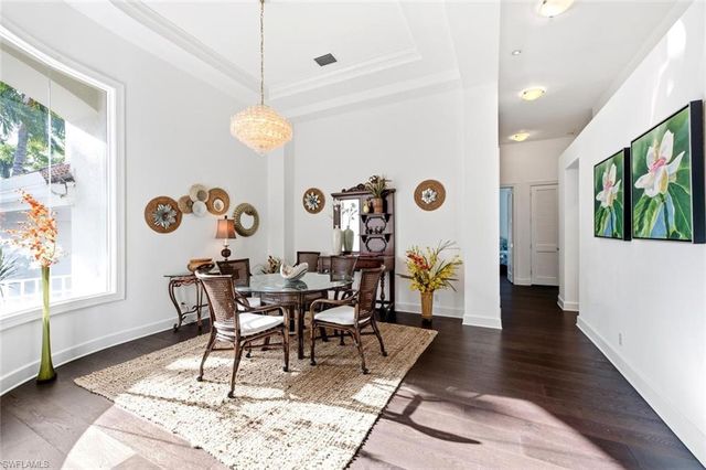 2540 Half Moon WALK, Naples, FL 34102