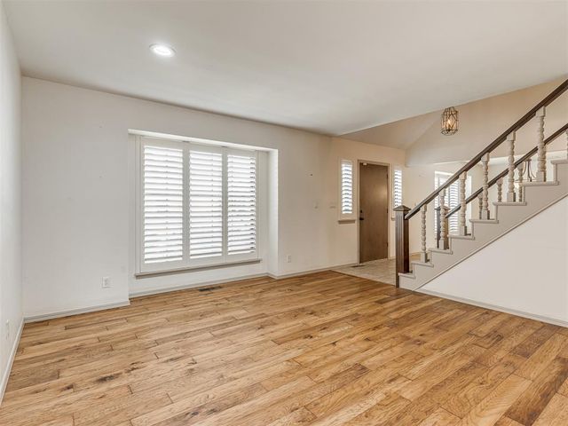 711 Landsdowne Court, Norman, OK 73072
