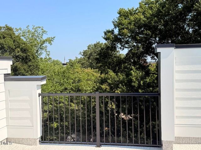 110 Byrum Street 306, Cary, NC 27511