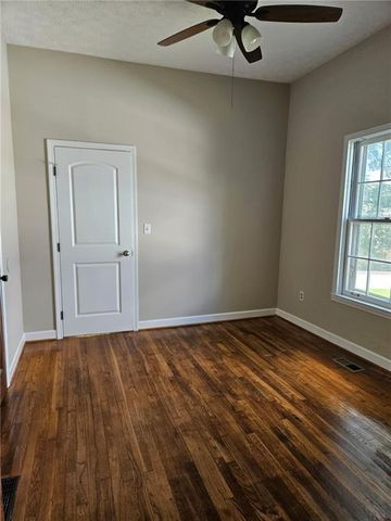 108 W Foster Avenue, Dallas, GA 30132
