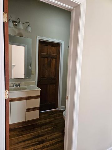 108 W Foster Avenue, Dallas, GA 30132