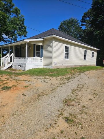 108 W Foster Avenue, Dallas, GA 30132