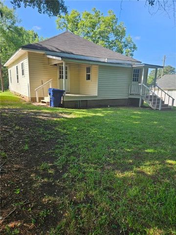 108 W Foster Avenue, Dallas, GA 30132