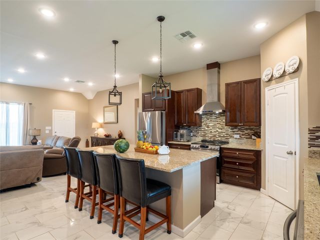 140 Daniel DR, Bertram, TX 78605