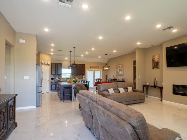 140 Daniel DR, Bertram, TX 78605