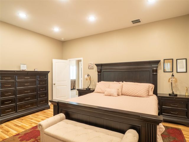 140 Daniel DR, Bertram, TX 78605