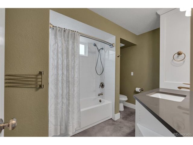 7479 Pine Crest Dr, Kiowa, CO 80117