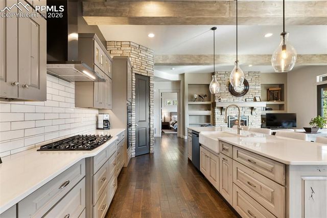 1125 Highlands Court, Woodland Park, CO 80863