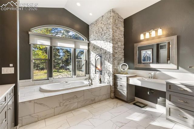 1125 Highlands Court, Woodland Park, CO 80863