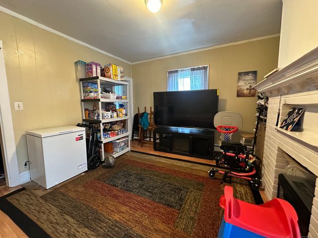 109 Blue Hills Avenue, Hartford, CT 06112