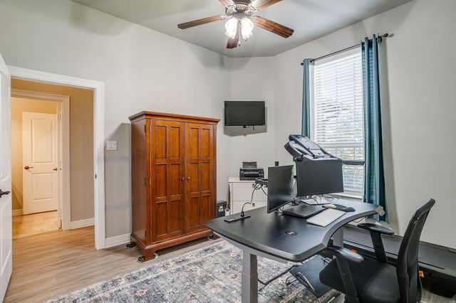 531 Parker Oaks Lane, Weatherford, TX 76087