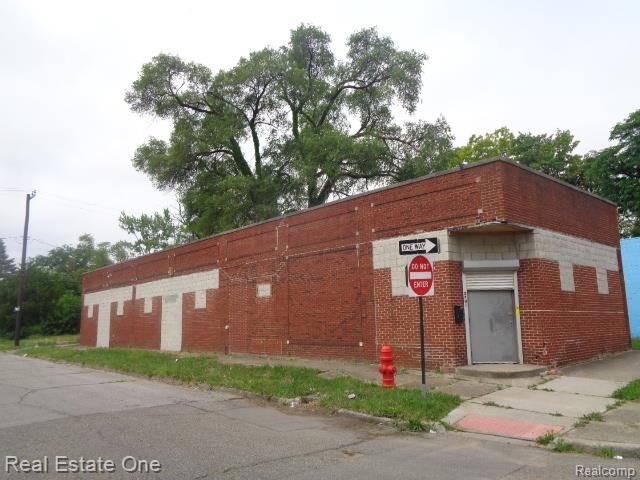 2701 Puritan Street, Detroit, MI 48238