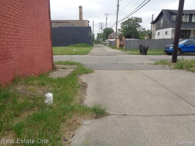 2701 Puritan Street, Detroit, MI 48238