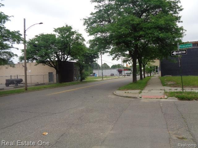 2701 Puritan Street, Detroit, MI 48238