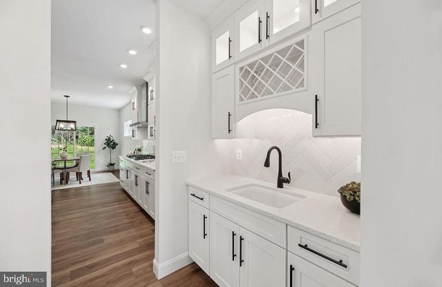 1823 COLT LN, Frederick, MD 21702