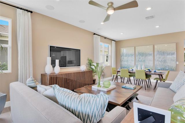 3230 MACCHI AVENUE, Tavares, FL 32778