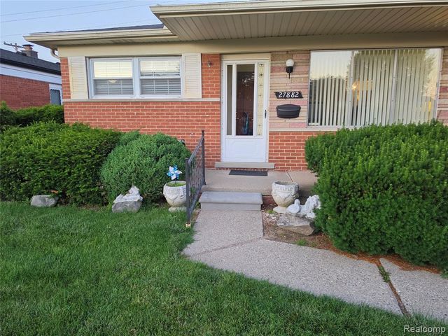 27882 Sutherland Drive, Warren, MI 48088