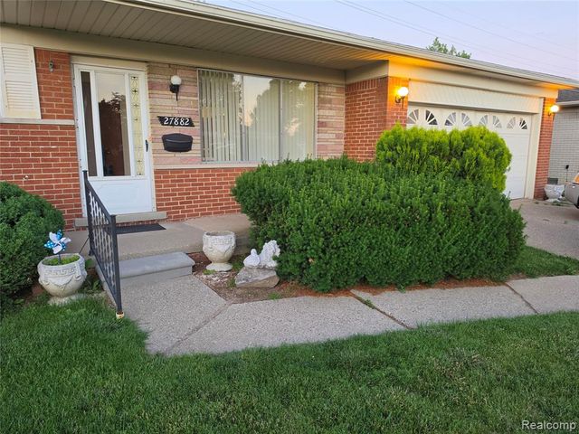 27882 Sutherland Drive, Warren, MI 48088