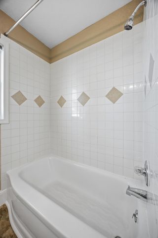 2204 7th Street S, Moorhead, MN 56560