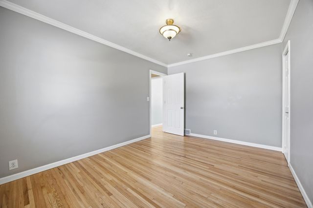 2204 7th Street S, Moorhead, MN 56560