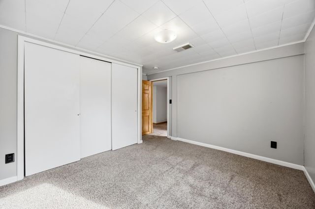 2204 7th Street S, Moorhead, MN 56560