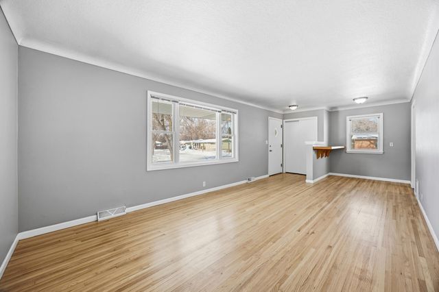 2204 7th Street S, Moorhead, MN 56560