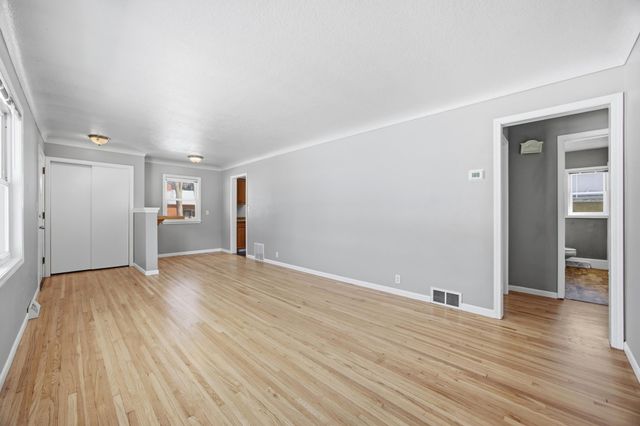 2204 7th Street S, Moorhead, MN 56560