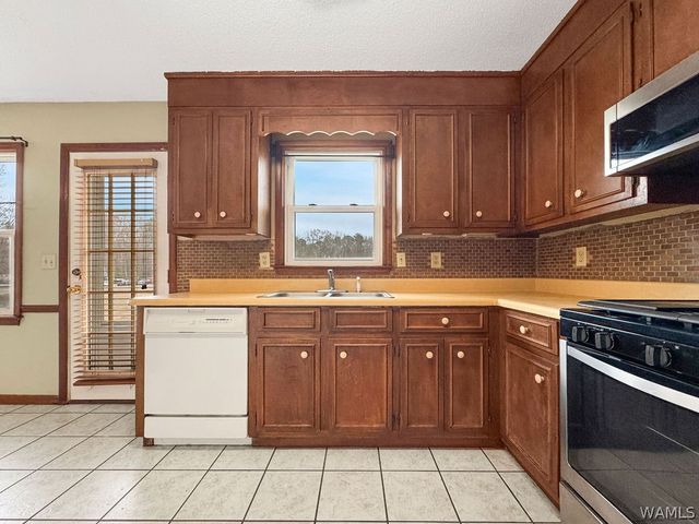 930 Maplewood, Tuscaloosa, AL 35405