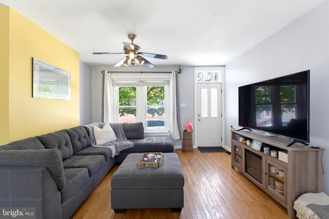 2409 S CLARION ST, Philadelphia, PA 19148