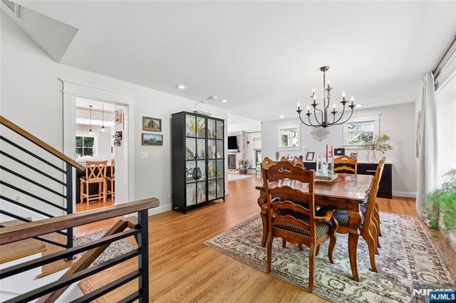 734 Willow Run, Wyckoff, NJ 07481