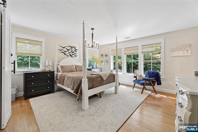 734 Willow Run, Wyckoff, NJ 07481