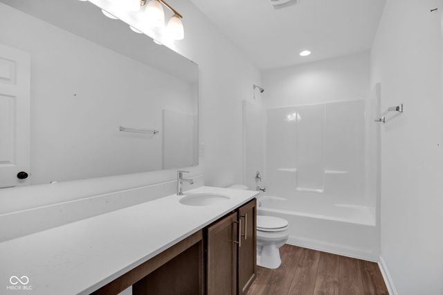 2914 W New York Street, Indianapolis, IN 46222